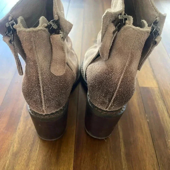 Sbicca Millie leather heeled booties - Picture 6 of 13